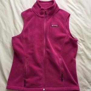 Vineyard vine fleece vest